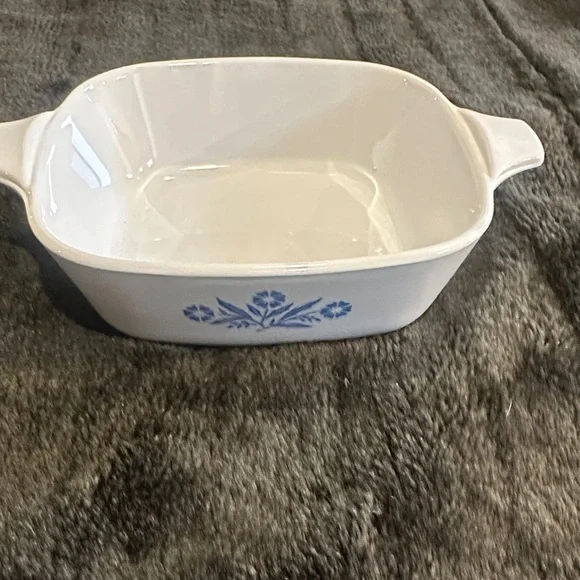 CorningWare set of 2 vintage White and Blue Square Baking Dishes 1 3/4 cup size - Picture 3 of 12